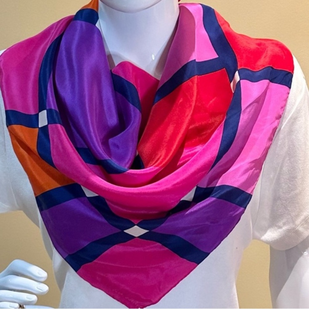 VTG 1991 Liz Claiborne Geometric Print Bright Color Silk Scarf Made in Japan NWT